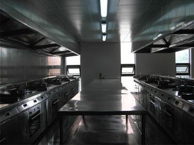 深圳餐廳、工廠、學(xué)校飯?zhí)闷髽I(yè)單位排煙通風(fēng)工程及廚房設(shè)備安裝